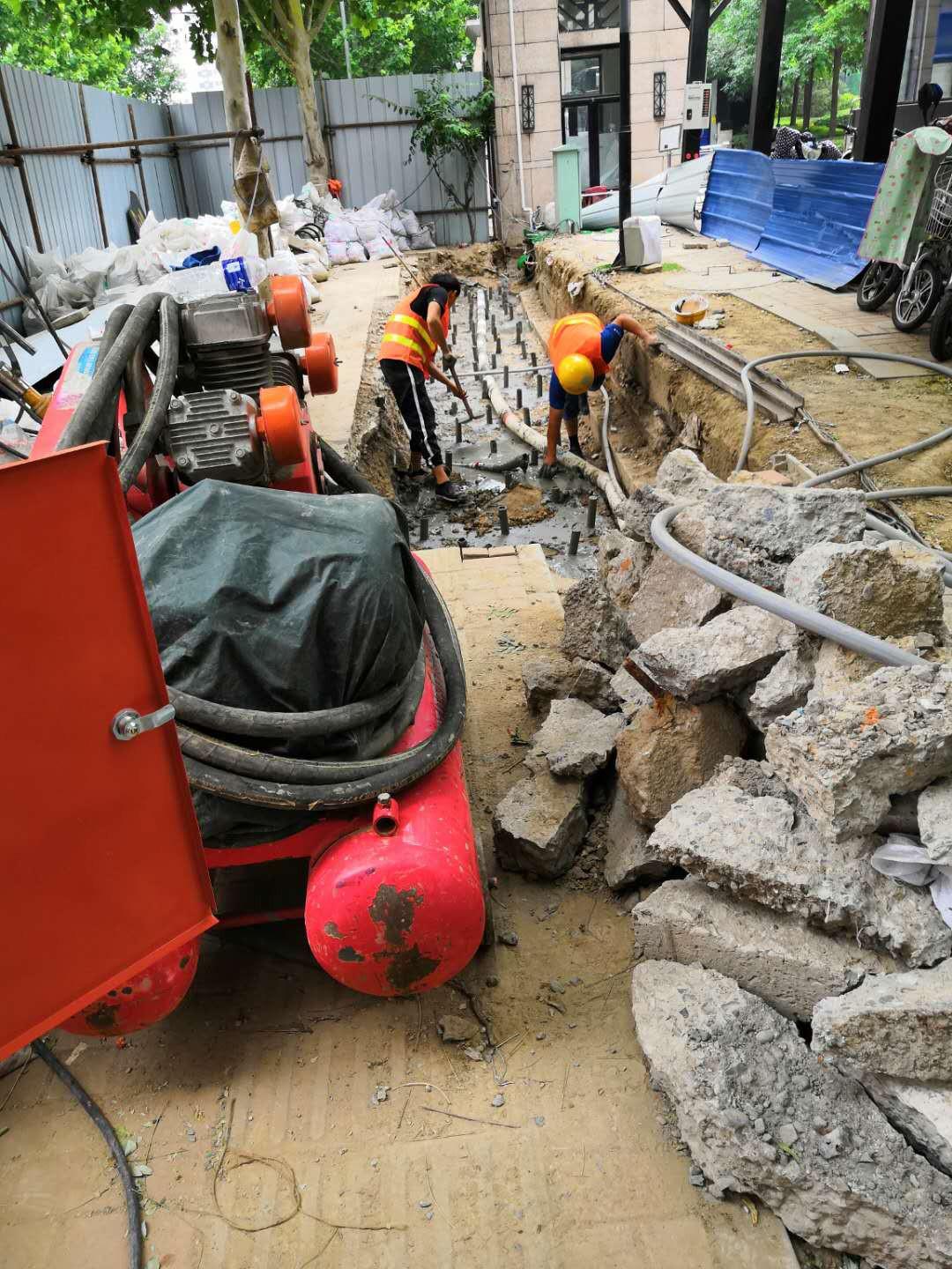 黄州地基加固解决房子的地基下沉问题